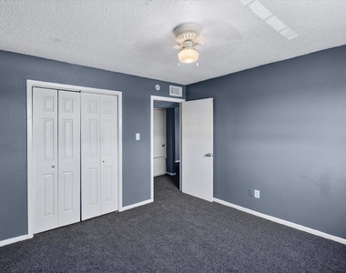 2311 71st Street - Photo Thumbnail 15