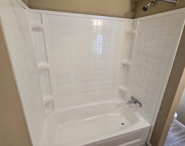 11404 Metts Road - Photo Thumbnail 14