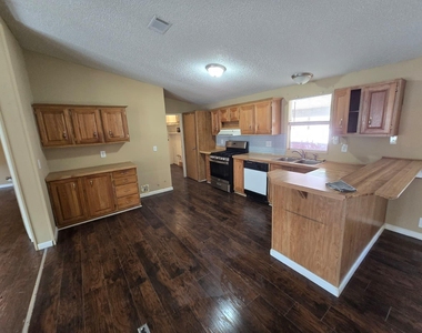 11404 Metts Road - Photo Thumbnail 8