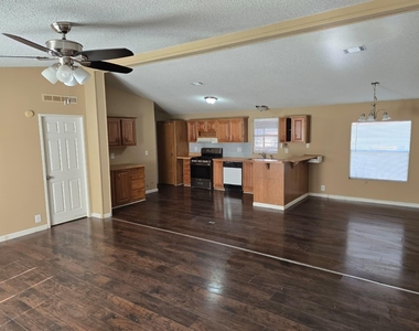 11404 Metts Road - Photo Thumbnail 10