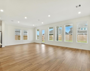 2934 Palm Branch Dr - Photo Thumbnail 28