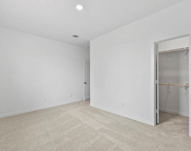2934 Palm Branch Dr - Photo Thumbnail 8