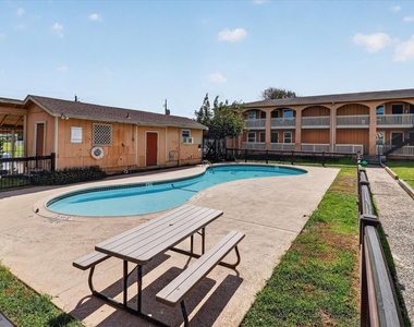 2311 71st Street - Photo Thumbnail 45