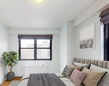 East 16 Avenue - Photo Thumbnail 5