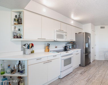 3450 Ocean Beach Boulevard - Photo Thumbnail 10