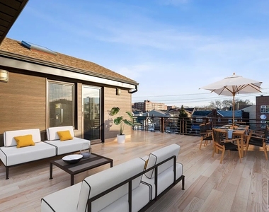 2478 East 11th Street - Photo Thumbnail 2
