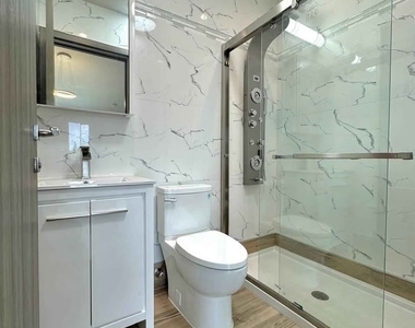 2478 East 11th Street - Photo Thumbnail 14