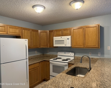 1461 Sheafe Avenue Ne - Photo Thumbnail 3