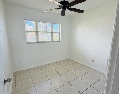 481 Orange Avenue - Photo Thumbnail 11