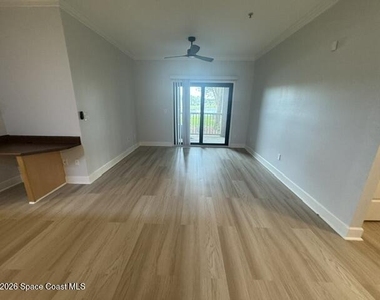 6451 Borasco Drive - Photo Thumbnail 12