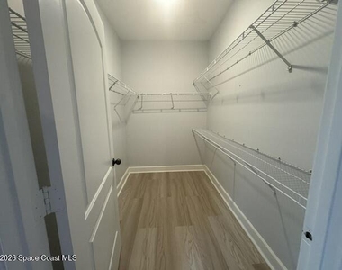 6451 Borasco Drive - Photo Thumbnail 16
