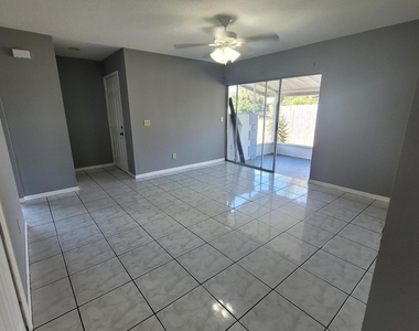 413 Del Monte Road - Photo Thumbnail 1