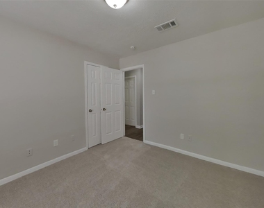20103 Bambiwoods Drive - Photo Thumbnail 13