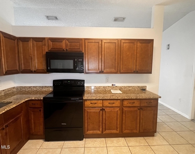 1309 Sagbloom Street Se - Photo Thumbnail 42