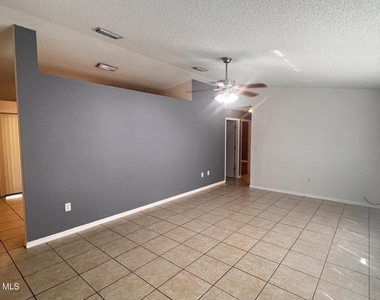 1309 Sagbloom Street Se - Photo Thumbnail 40