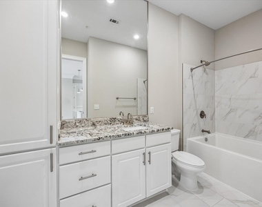 2111 Austin Street - Photo Thumbnail 11