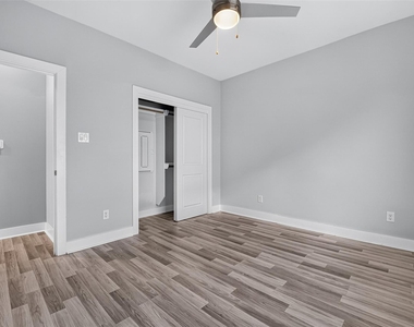 6744 Del Rio St - Photo Thumbnail 27