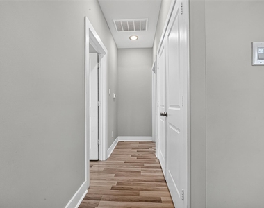 6744 Del Rio St - Photo Thumbnail 22