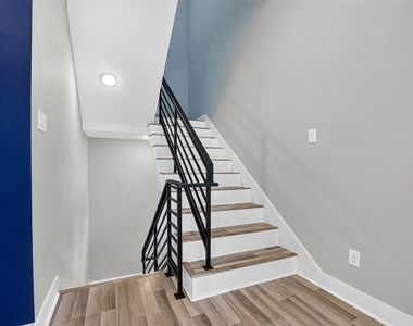 6744 Del Rio St - Photo Thumbnail 21