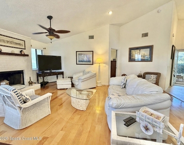 9715 N Marina Drive - Photo Thumbnail 6