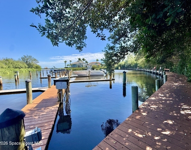 9715 N Marina Drive - Photo Thumbnail 34