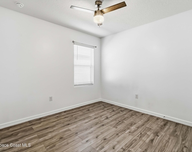 1903 Farmhouse Road Se - Photo Thumbnail 14
