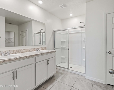 1903 Farmhouse Road Se - Photo Thumbnail 24