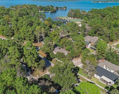 11246 Glenforest Drive - Photo Thumbnail 1