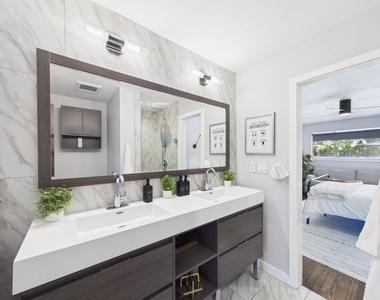 5702 Hoover Street - Photo Thumbnail 30