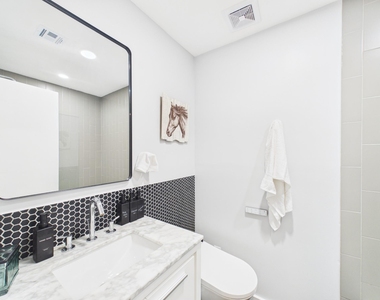 5702 Hoover Street - Photo Thumbnail 38