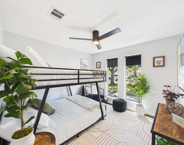 5702 Hoover Street - Photo Thumbnail 40