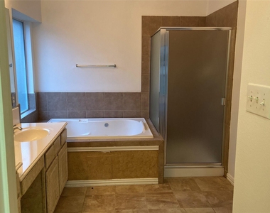3115 Chappelwood Drive - Photo Thumbnail 3