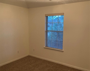 3115 Chappelwood Drive - Photo Thumbnail 2