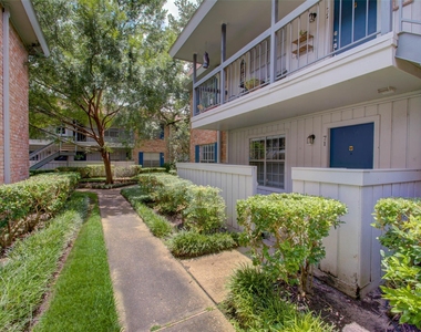 2350 Bering Drive - Photo Thumbnail 3