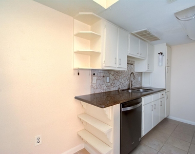 2350 Bering Drive - Photo Thumbnail 17