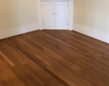 1661 Kipling Street - Photo Thumbnail 3