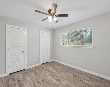 79 Fallshire Drive - Photo Thumbnail 13