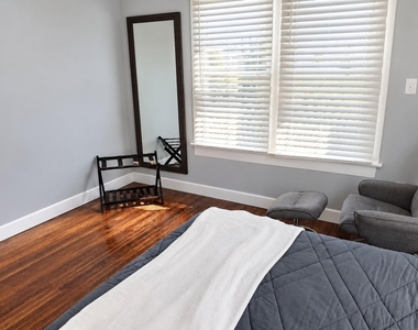 4106 Avenue T 1/2 - Photo Thumbnail 14