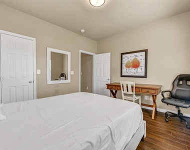 4733 Clay Street - Photo Thumbnail 21