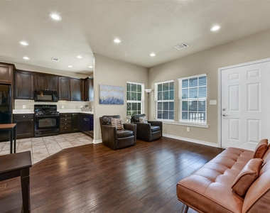 4733 Clay Street - Photo Thumbnail 6