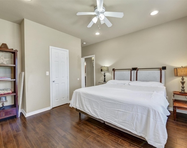 4733 Clay Street - Photo Thumbnail 14