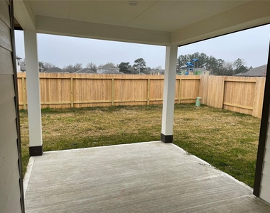 806 Cypress Summit Road - Photo Thumbnail 21