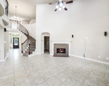 16815 Violet Trace Court - Photo Thumbnail 9