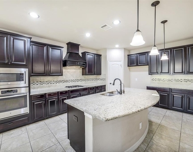 16815 Violet Trace Court - Photo Thumbnail 18