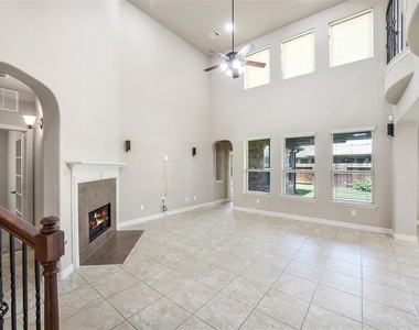 16815 Violet Trace Court - Photo Thumbnail 6