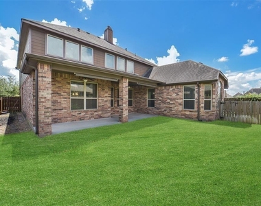 16815 Violet Trace Court - Photo Thumbnail 2