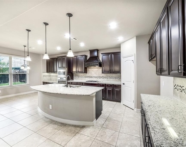 16815 Violet Trace Court - Photo Thumbnail 15