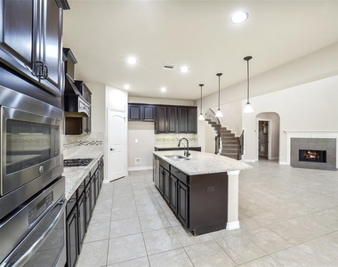 16815 Violet Trace Court - Photo Thumbnail 16