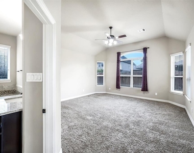 16815 Violet Trace Court - Photo Thumbnail 20