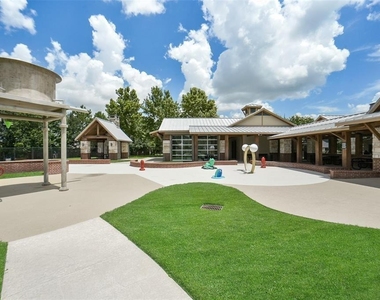 16815 Violet Trace Court - Photo Thumbnail 47